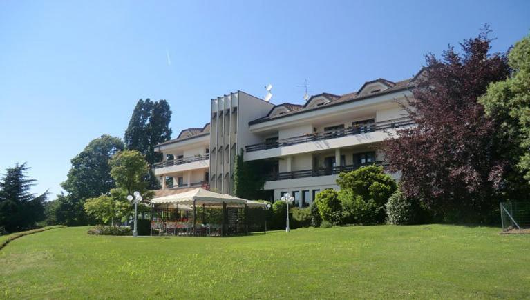 Hotel Bellavista Монтебеллуна Экстерьер фото