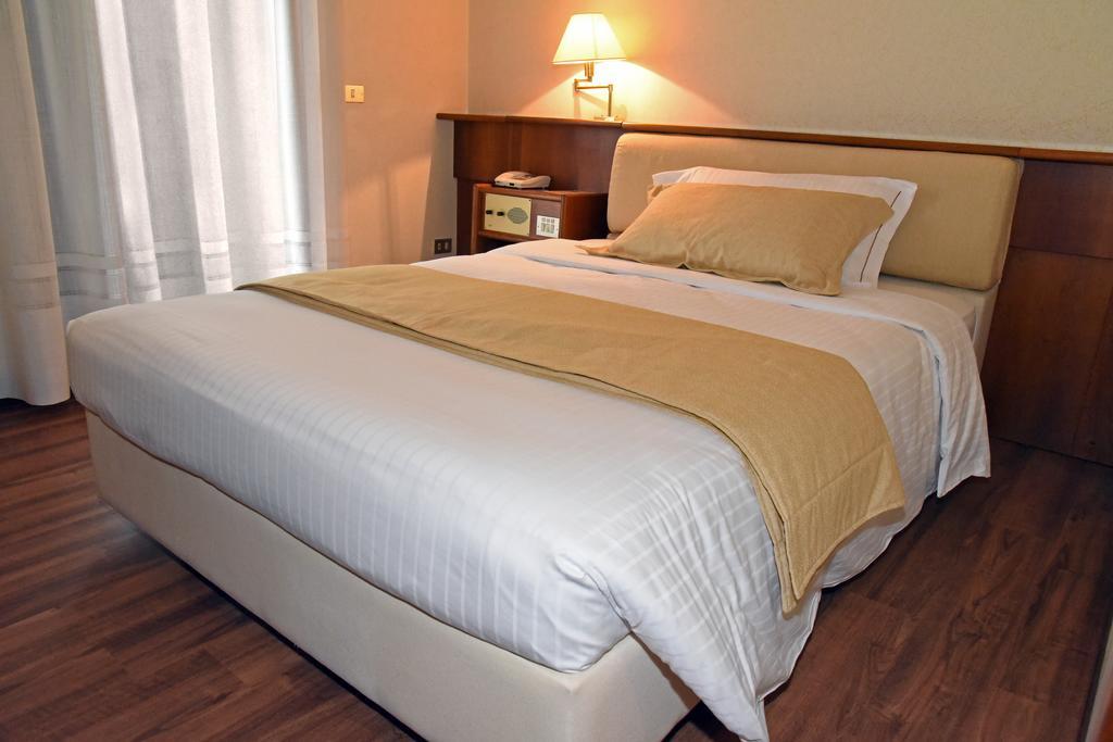 Hotel Bellavista Монтебеллуна Экстерьер фото